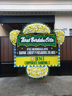 Papan Bunga Duka di Danau Tundai